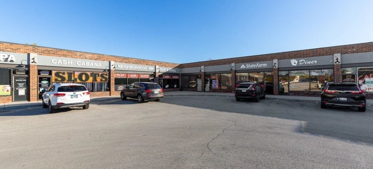 2306 Hassell Road, Hoffman Estates, IL 60169