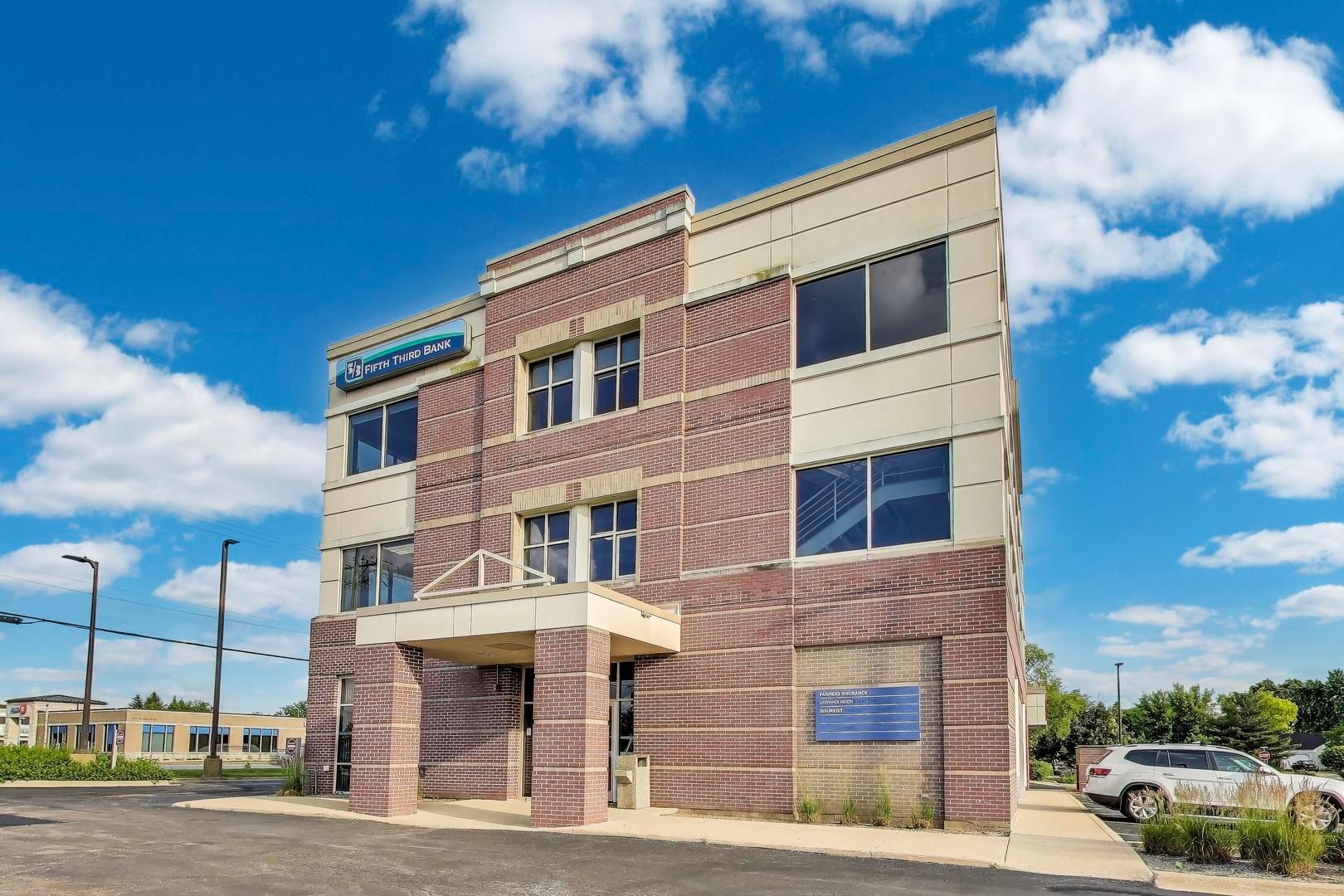 1 E Merchants Drive #208 — Oswego, IL 60543