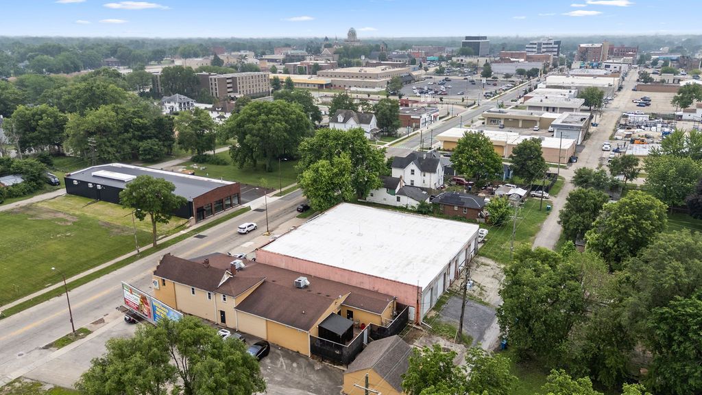 481 Schuyler Avenue, Kankakee, IL 60901