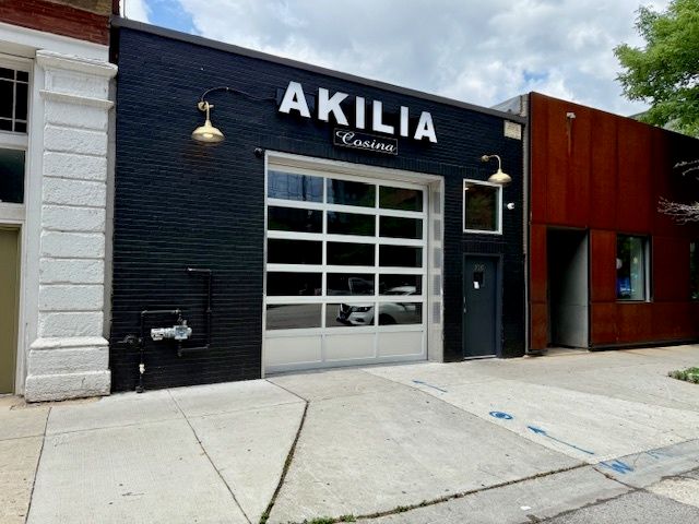 116 N Aberdeen Street — Chicago, IL 60607