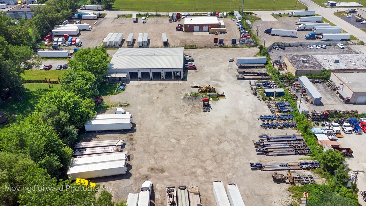 17735 Chappel Avenue, Lansing, IL 60438