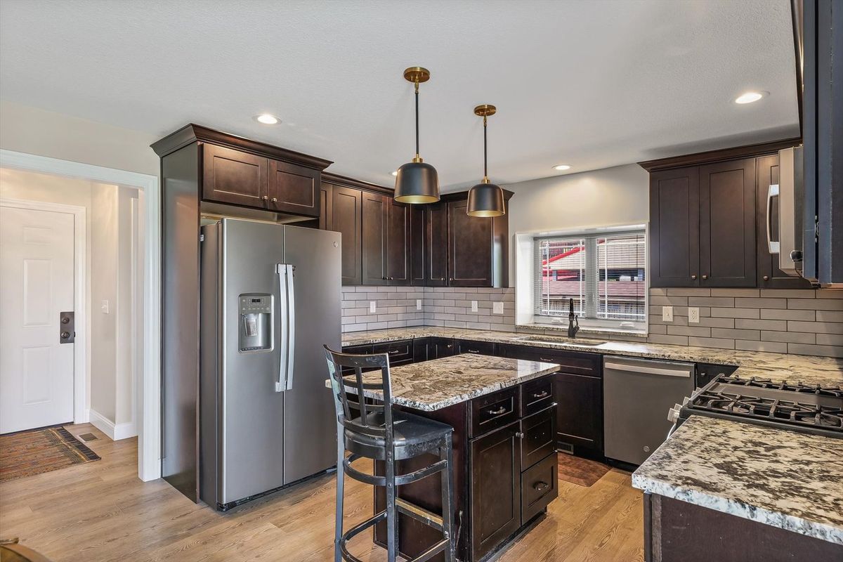 103 1st Street, Strawn, IL 61775