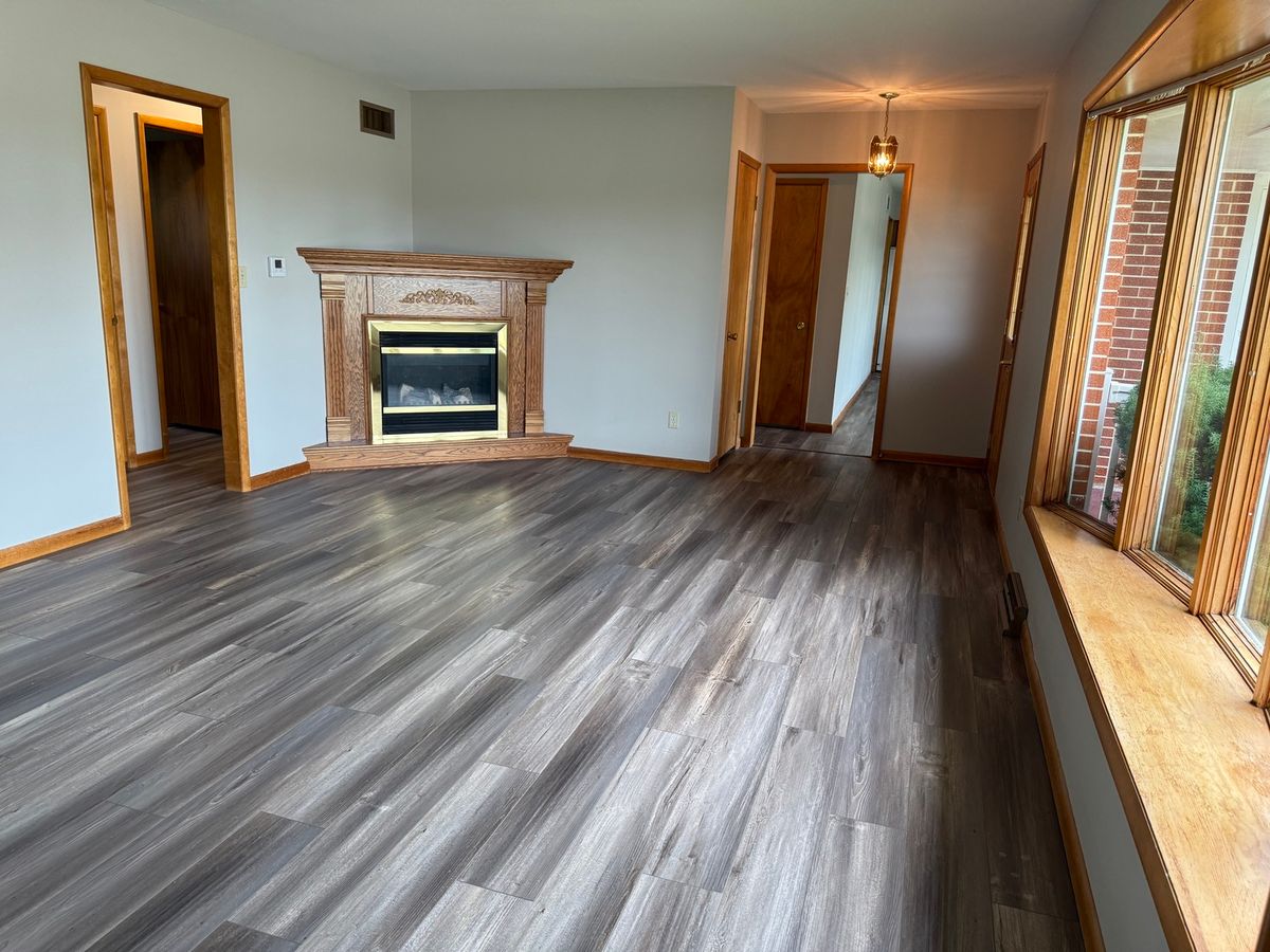 227 S 6th Street, Hennepin, IL 61327