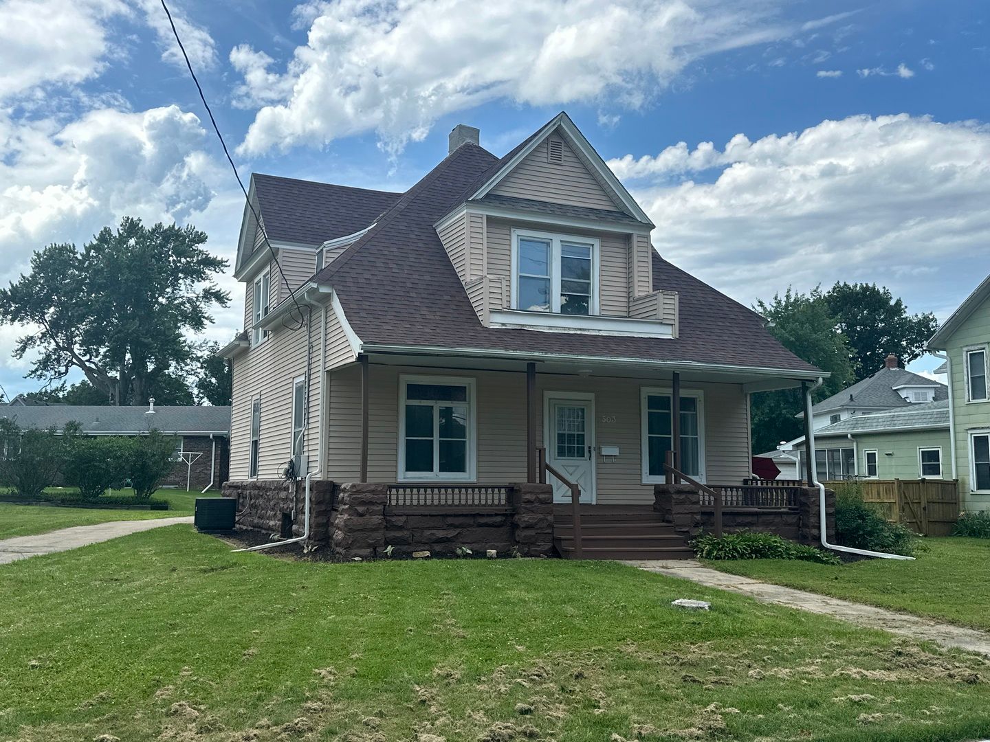 503 Portland Avenue — Morrison, IL 61270