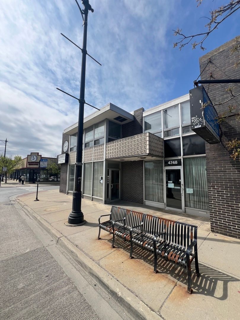 4746-48 N Milwaukee Avenue — Chicago, IL 60630