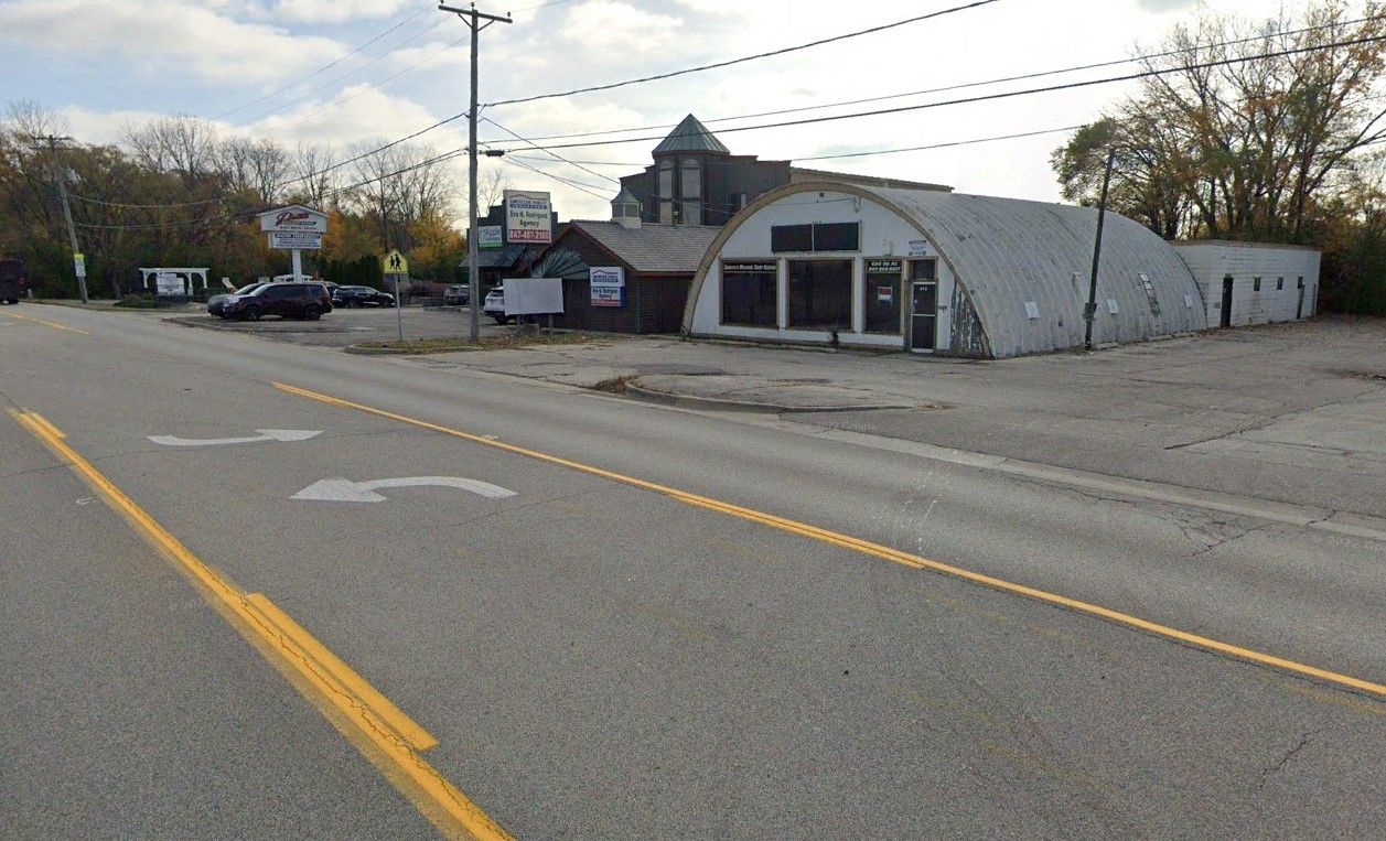 372 W LIBERTY Street — Wauconda, IL 60084