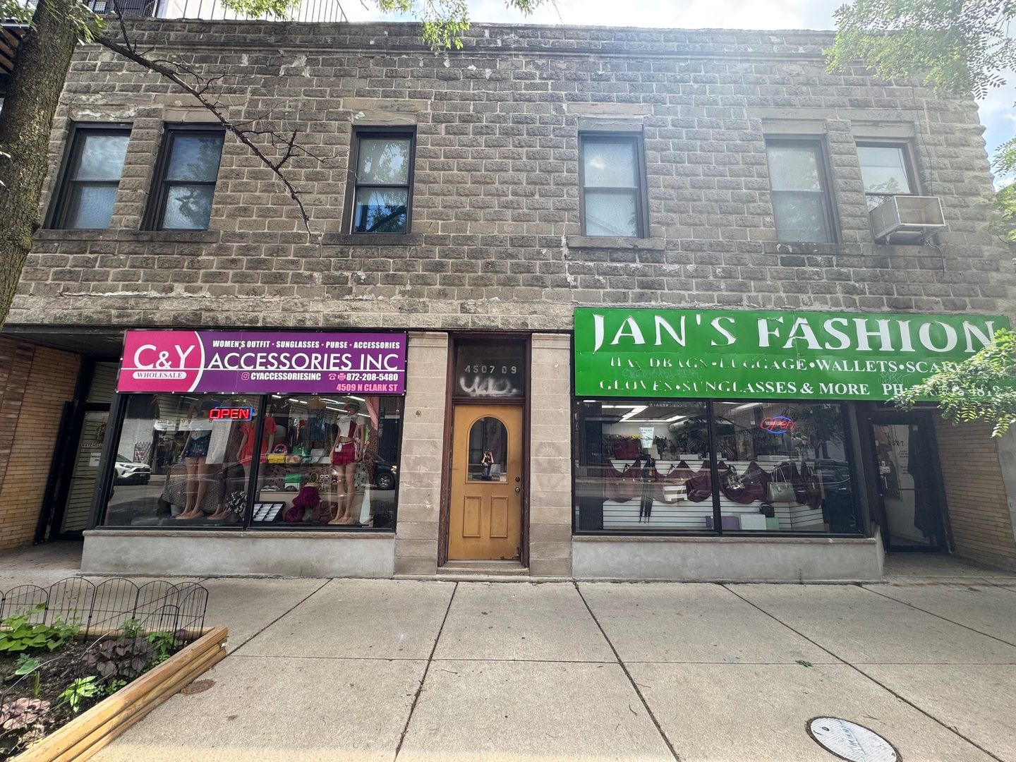 4507-4509 N Clark Street — Chicago, IL 60640