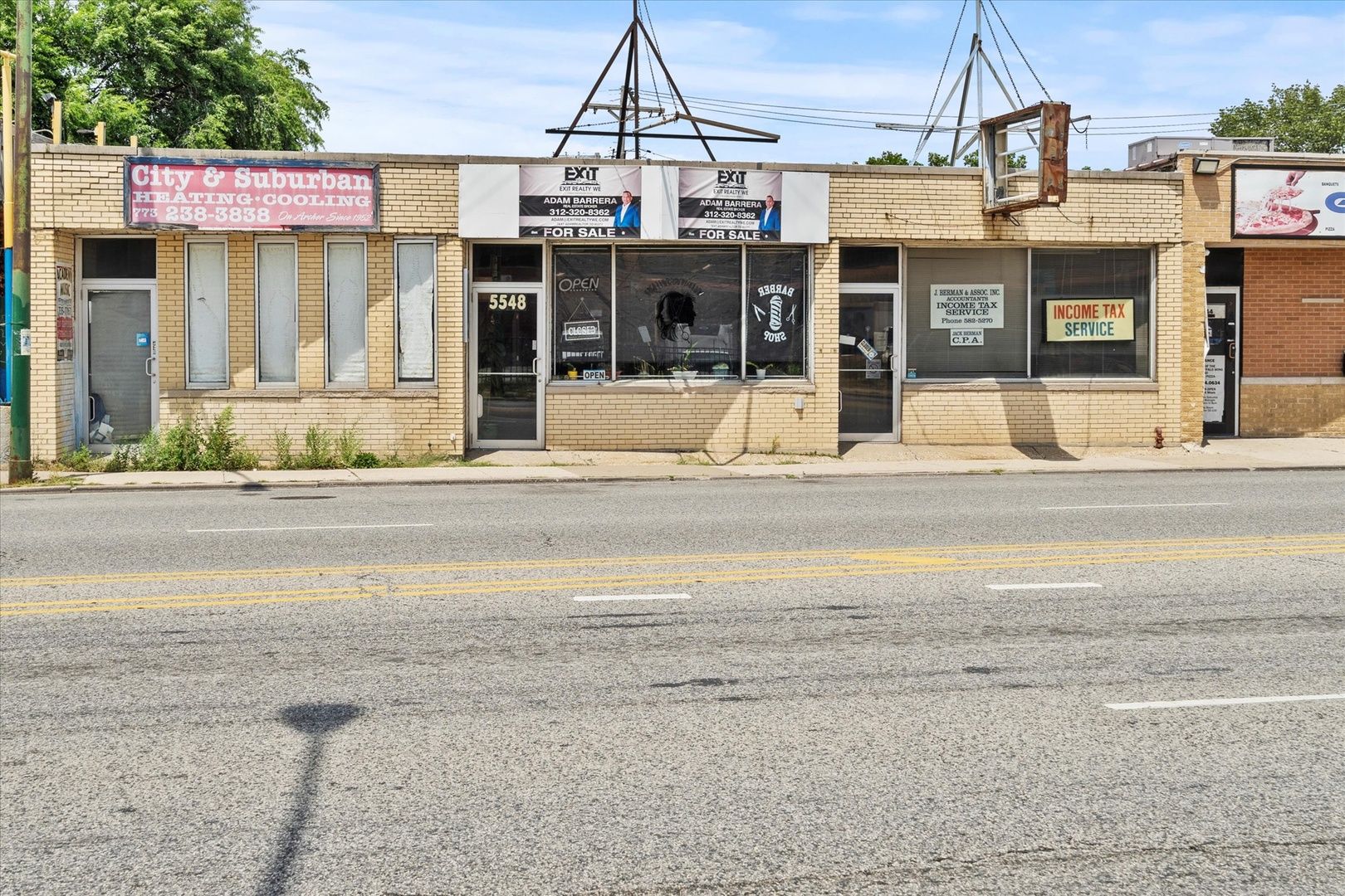 5546 Archer Avenue — Chicago, IL 60638