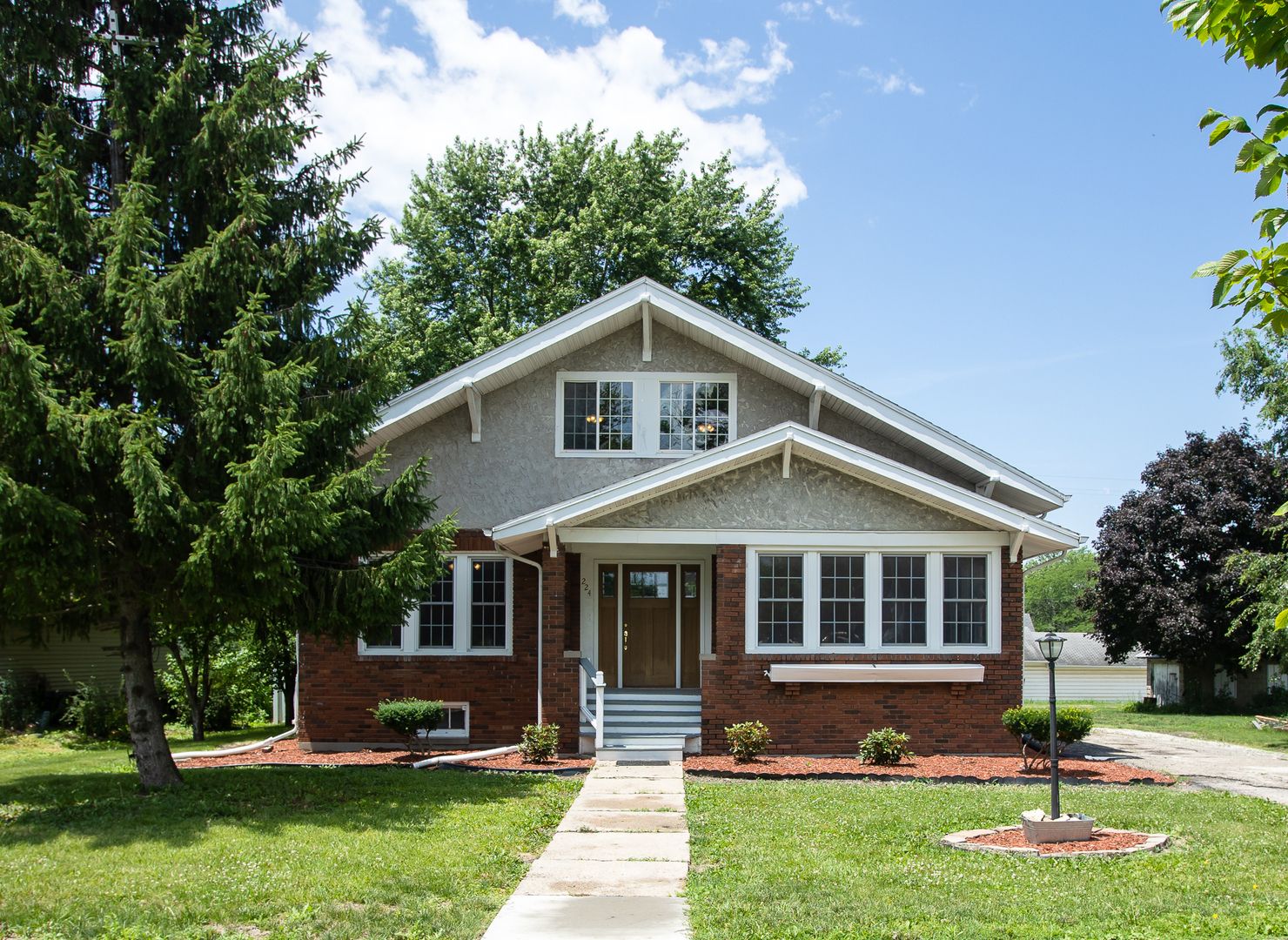 224 N Maple Street — Gilman, IL 60938