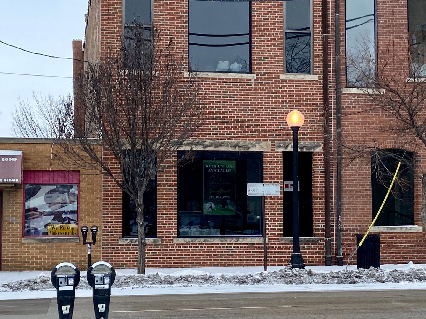 105 S Walnut Street #102 — Champaign, IL 61820