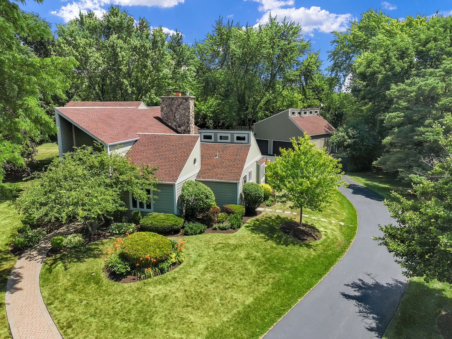 20785 N Meadows Court — Kildeer, IL 60047