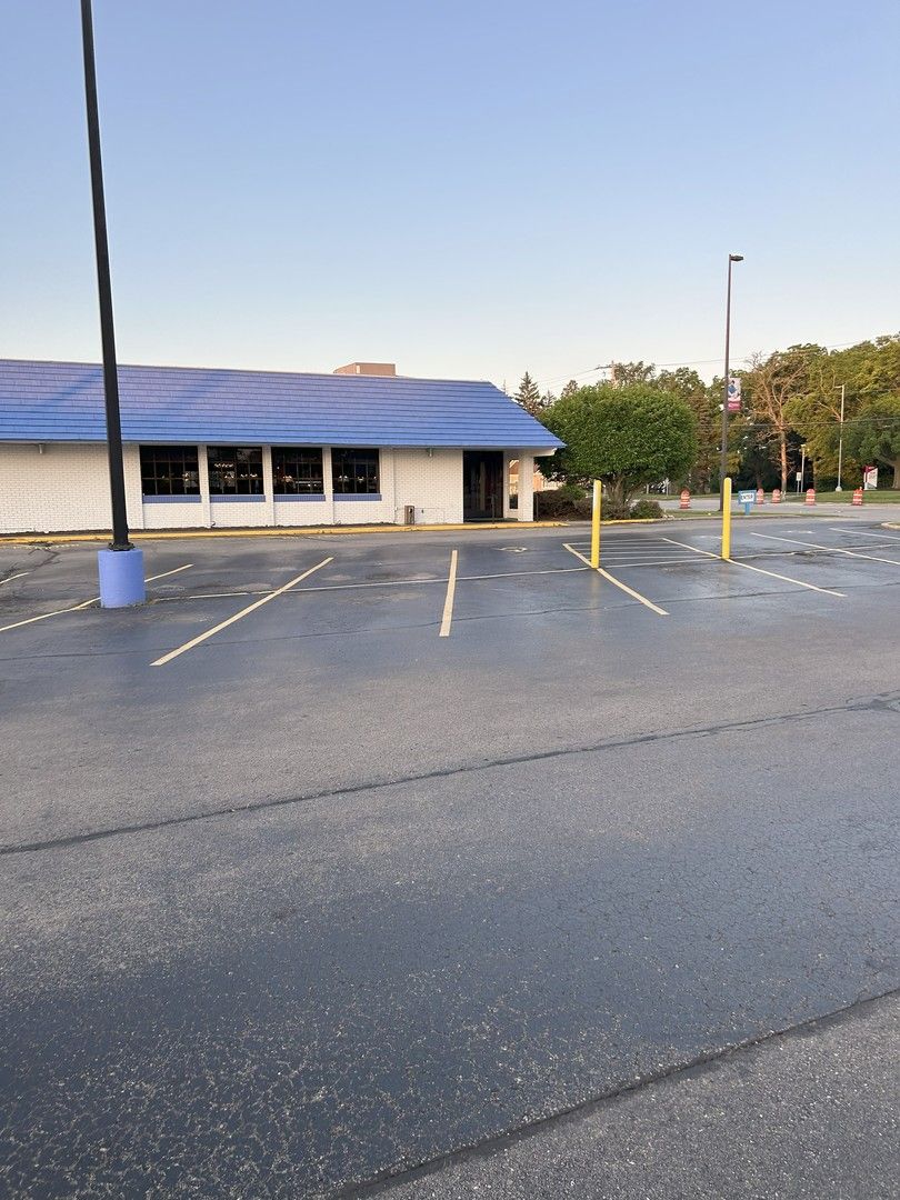 9999 Confidential Avenue, Kenosha, WI 53144