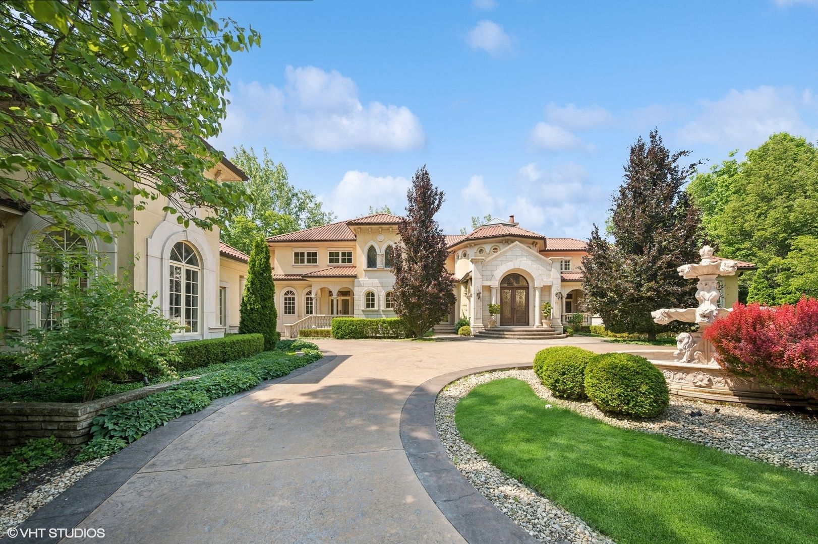 1031 Barrys Court — Lake Forest, IL 60045