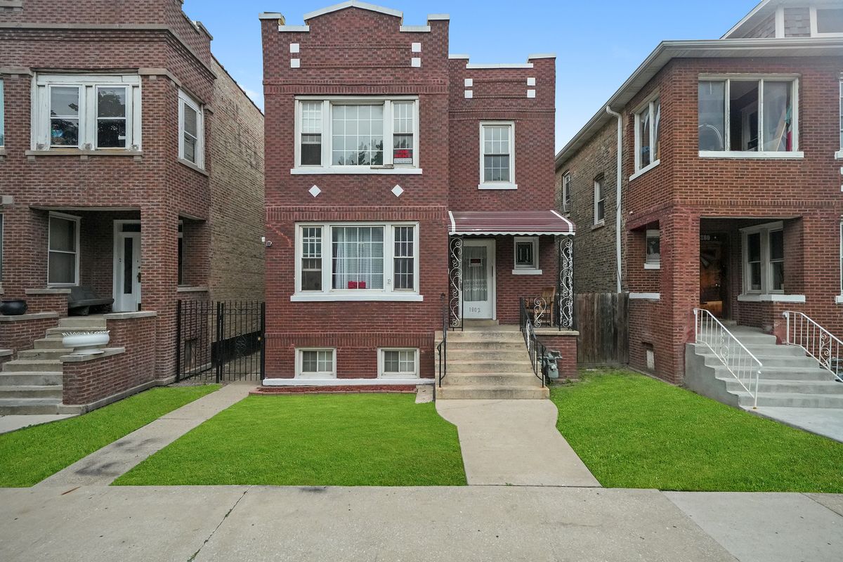 1802 50th Avenue, Cicero, IL 60804