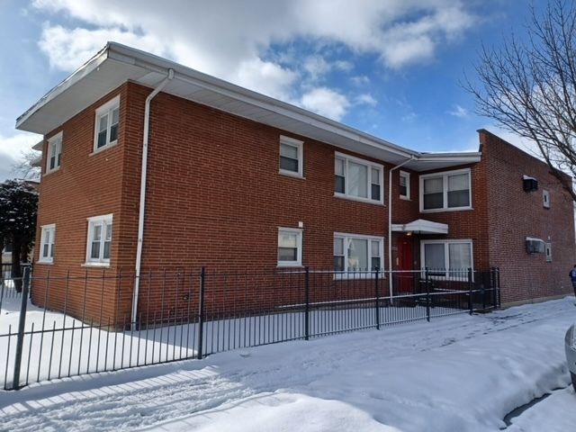 8300 S Vernon Avenue #2E — Chicago, IL 60619