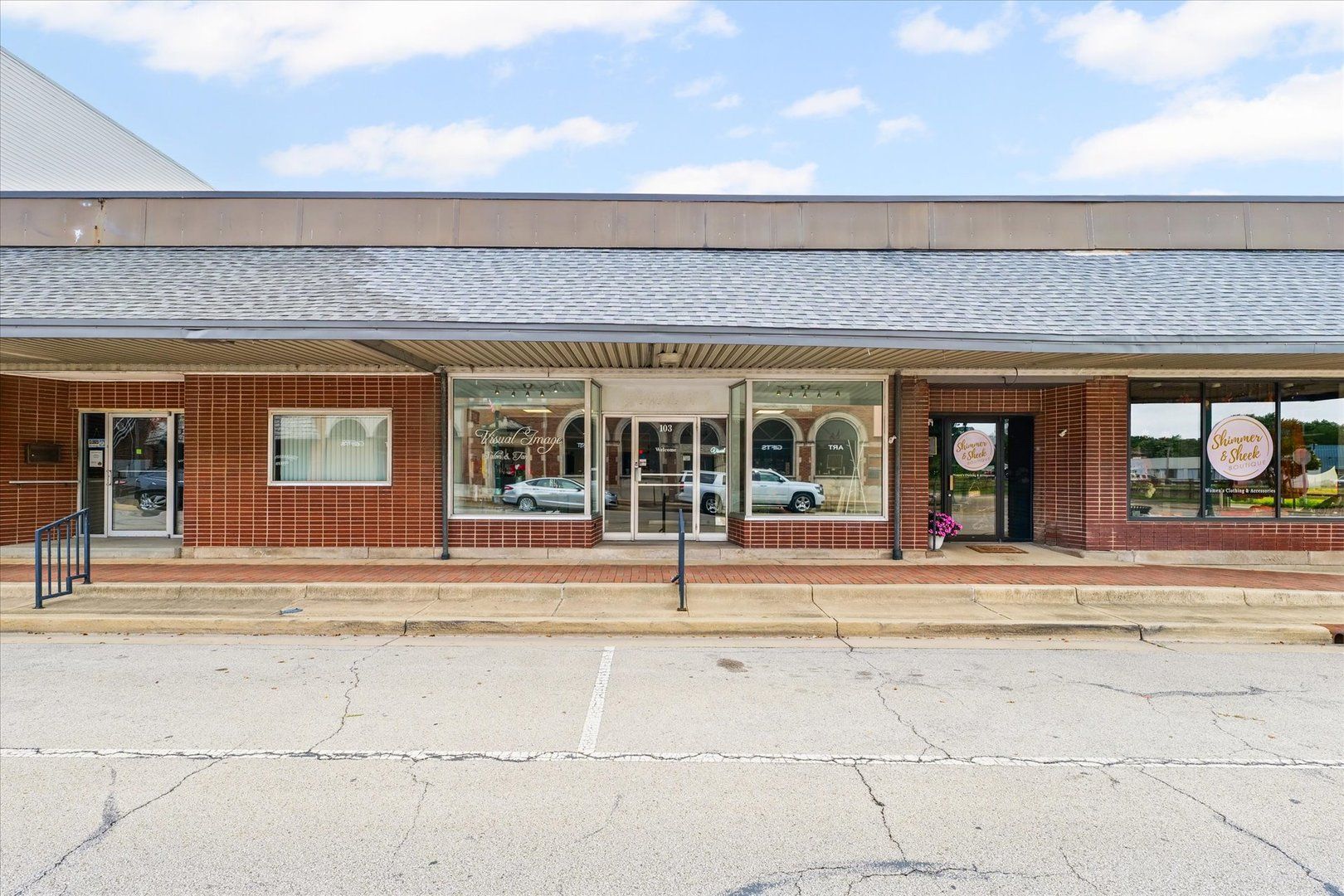 103 N Main Street — Tuscola, IL 61953