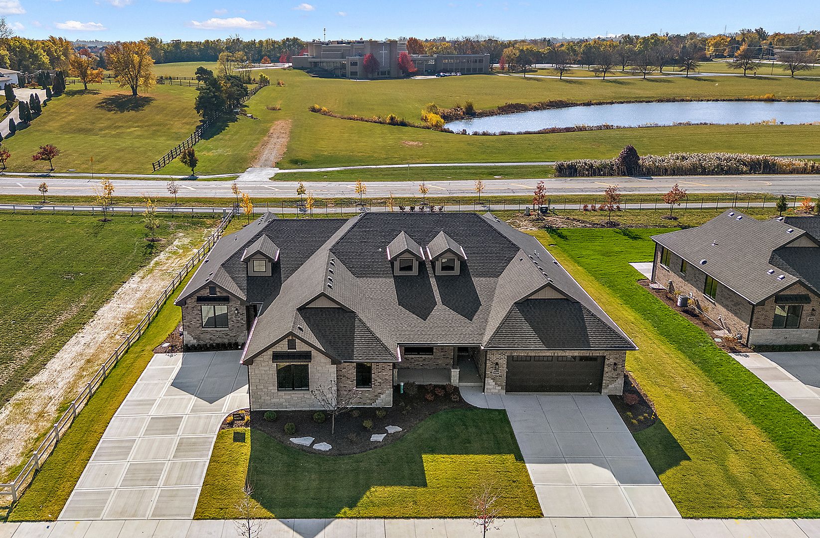 11049 Lizmore Lane #40B — Orland Park, IL 60467