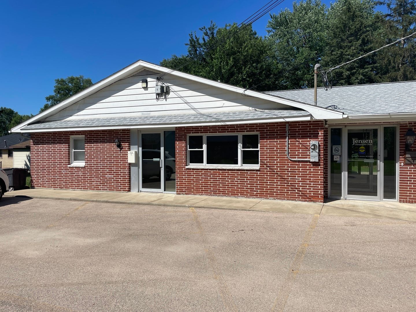 2002 Suite C E 5th Street — Sterling, IL 61081