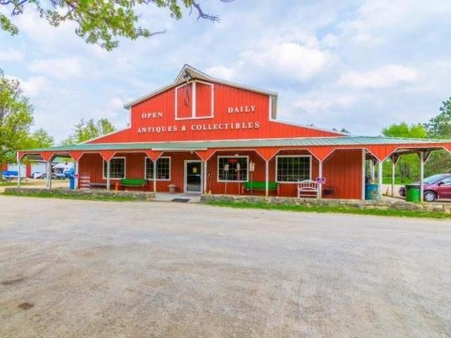 23080 Waller Road — Fulton, IL 61252