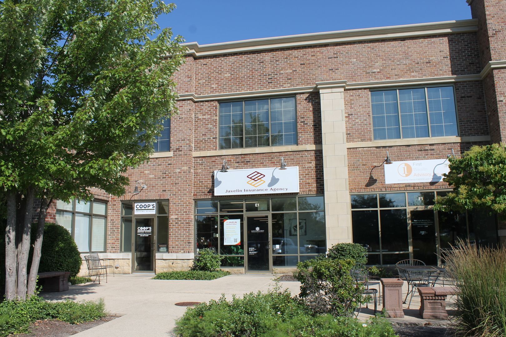 40W222 LaFox Road #E-1 — St. Charles, IL 60174