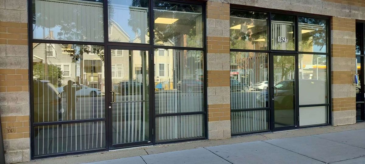 1627 Western Avenue, Chicago, IL 60647