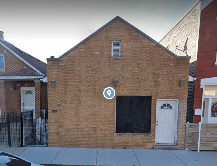 3624 Paulina Street, Chicago, IL 60609