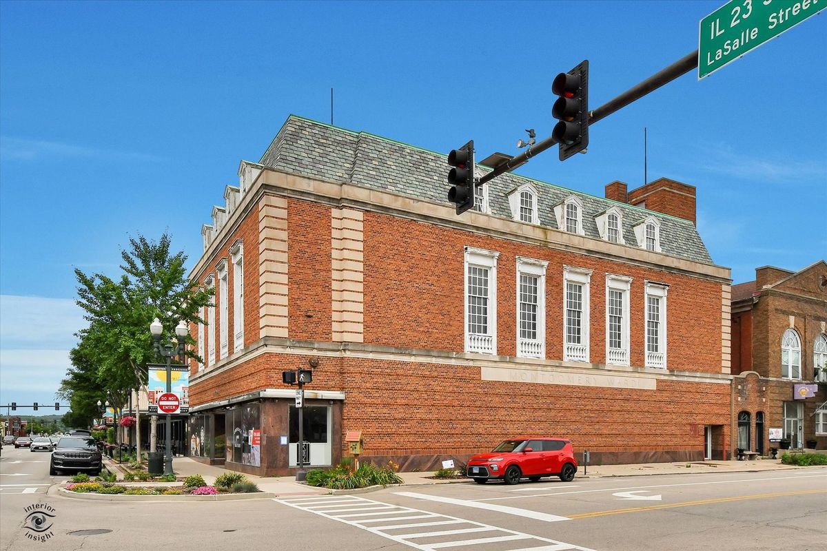 800 La Salle Street, Ottawa, IL 61350