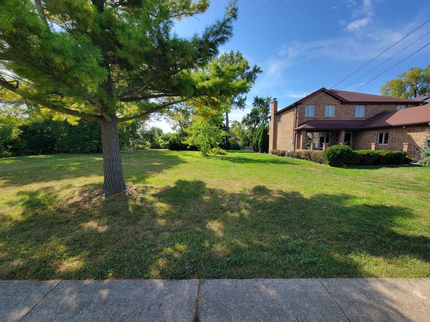 8619 W Park Lane — Niles, IL 60714