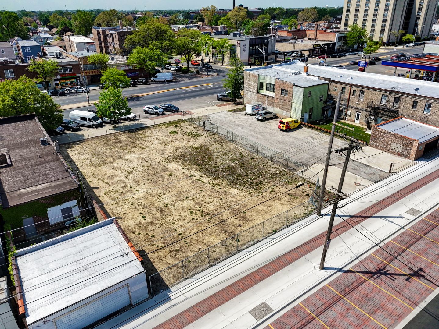 5734 W Cermak Road — Cicero, IL 60804