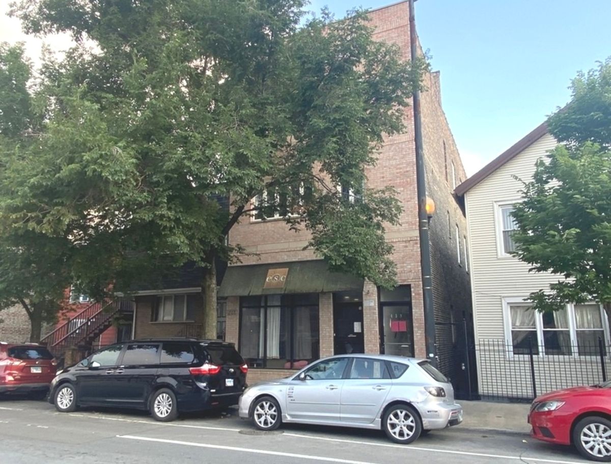 459 26th Street, Chicago, IL 60616