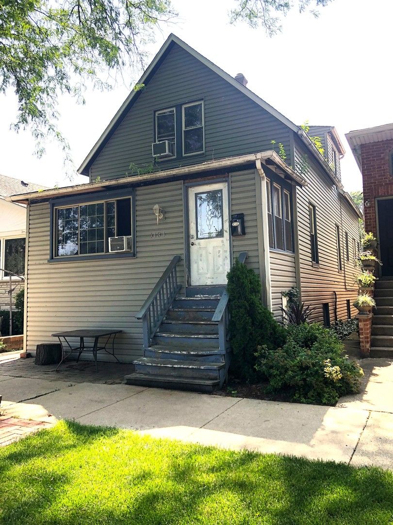 4134 N Kolmar Avenue — Chicago, IL 60641