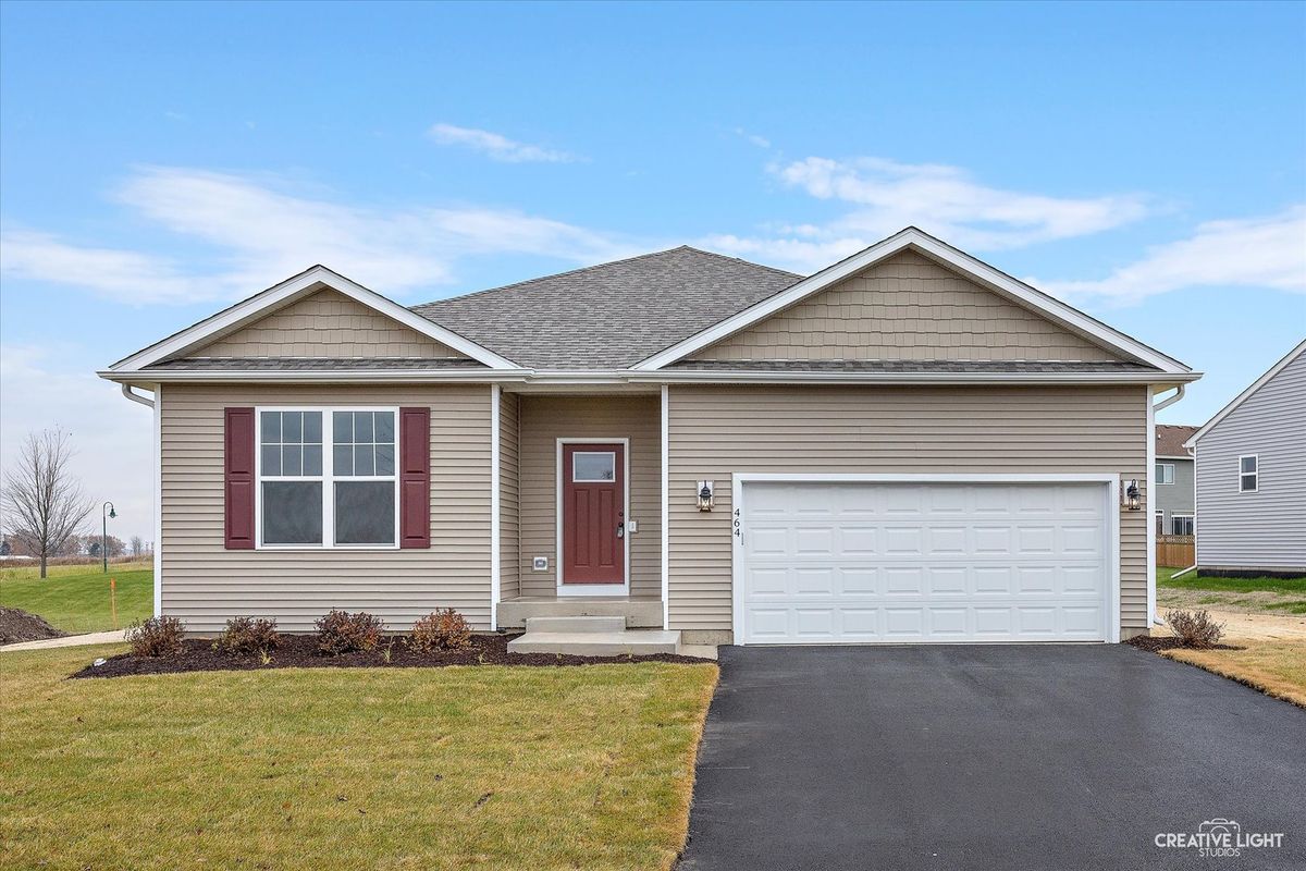 819 Whitetail Trail, Marengo, IL 60152