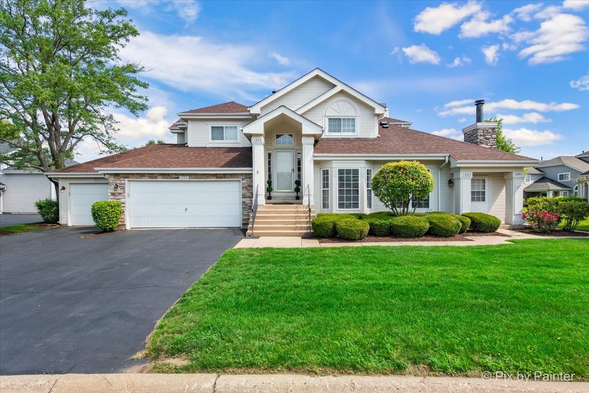 1355 Georgetown Drive, Batavia, IL 60510