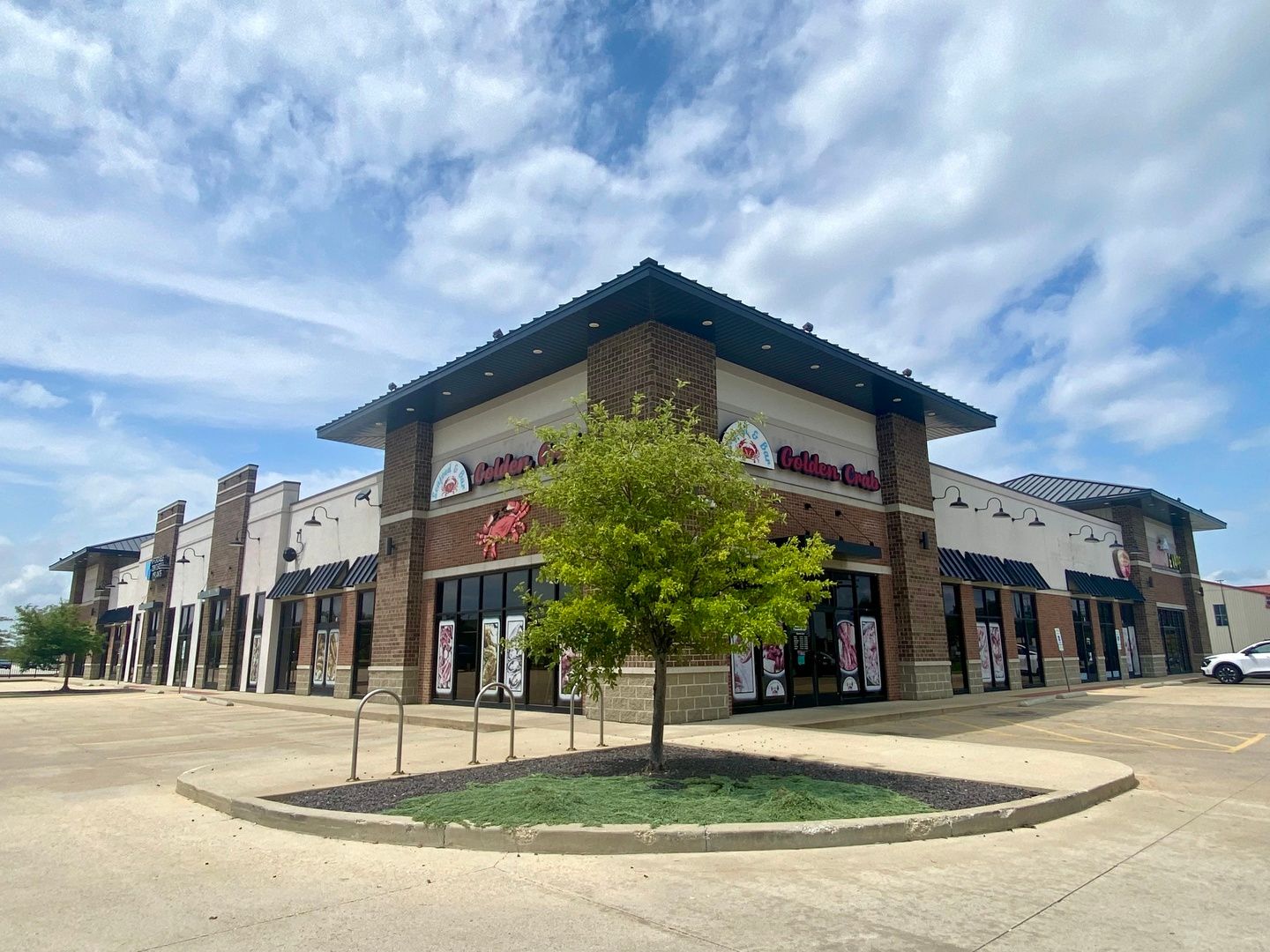 902 Meijer Drive — Champaign, IL 61822