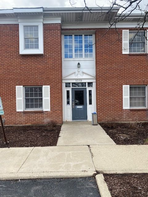 1025 W Wise Road #6A — Schaumburg, IL 60193