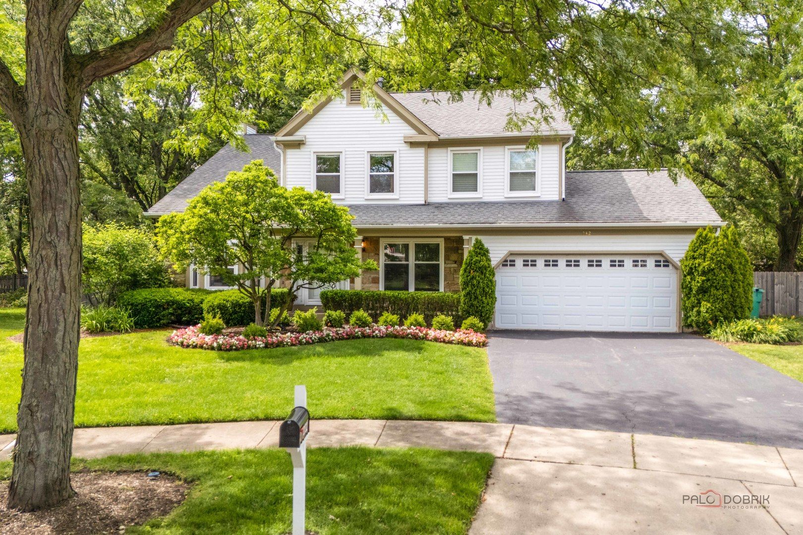 232 Stanton Court W — Buffalo Grove, IL 60089
