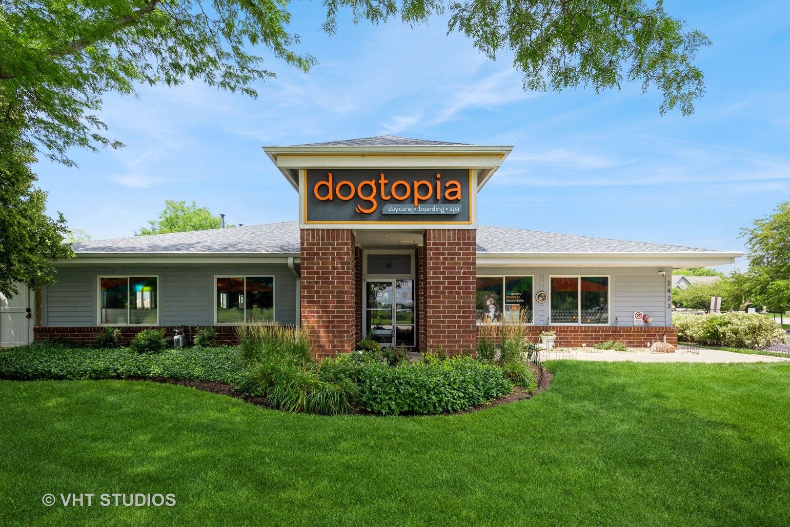 2423 Fargo Boulevard — Geneva, IL 60134