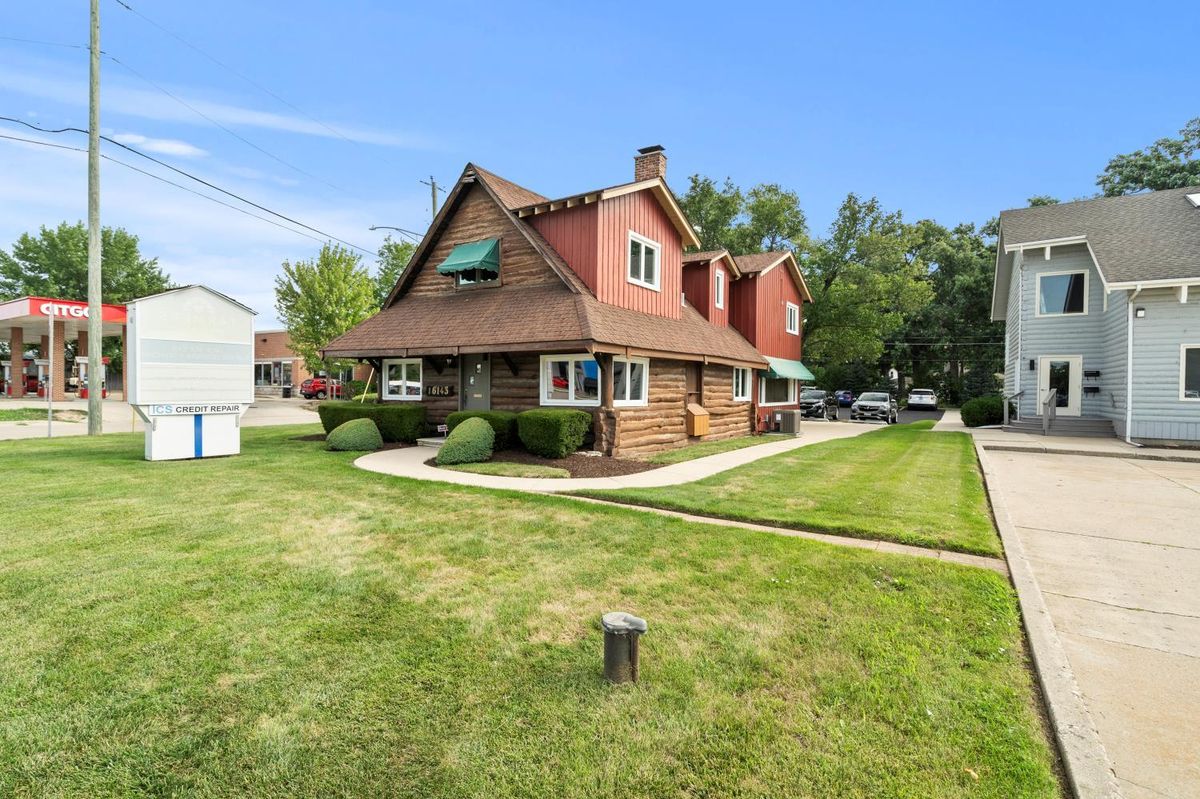 16143 South Lincoln Highway, Plainfield, IL 60544