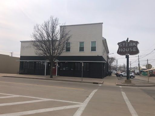 1321 La Salle Street — Ottawa, IL 61350