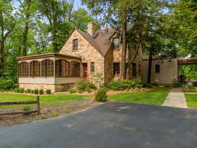 2373 Geddes Road — Rockford, IL 61103