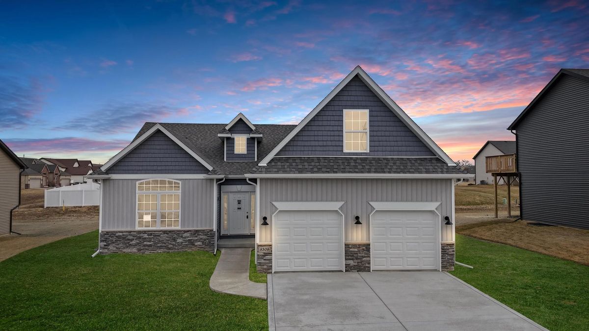 8309 Dylan Drive, Merrillville, IN 46410