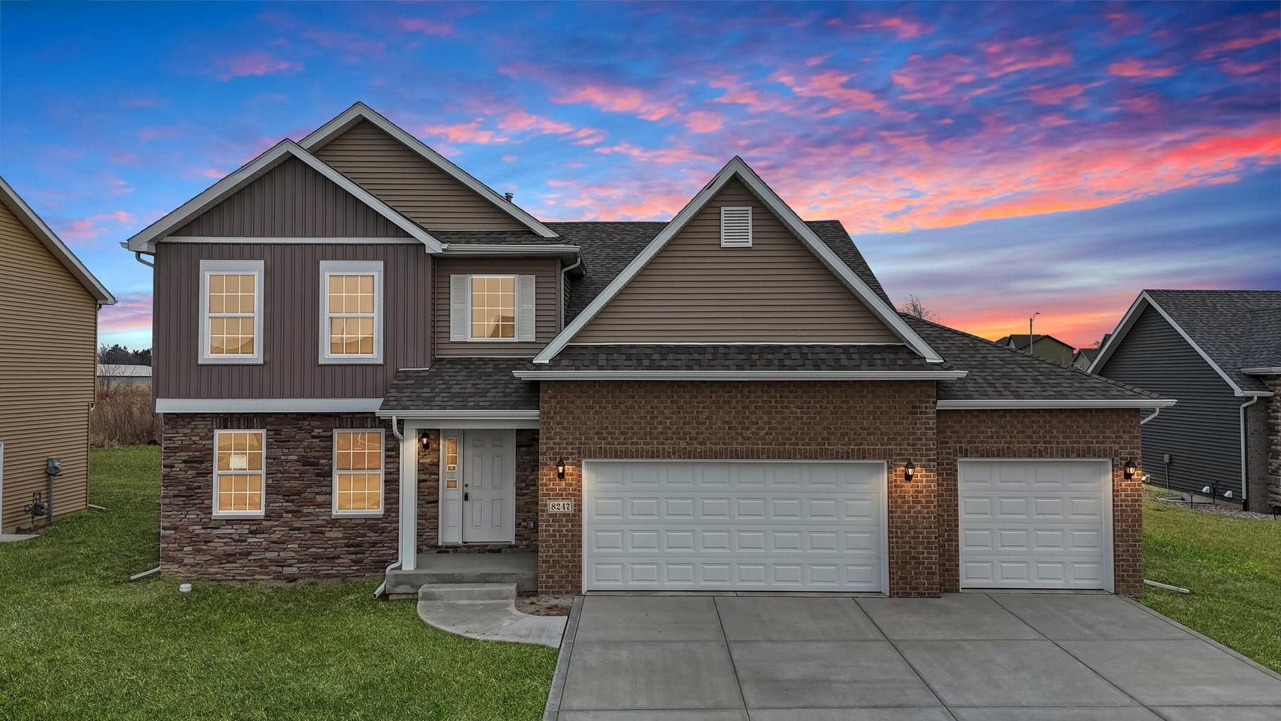 8247 Dylan Drive — Merrillville, IN 46410