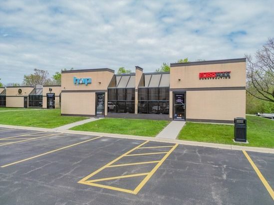 490 W Lake Street #2 — Roselle, IL 60172