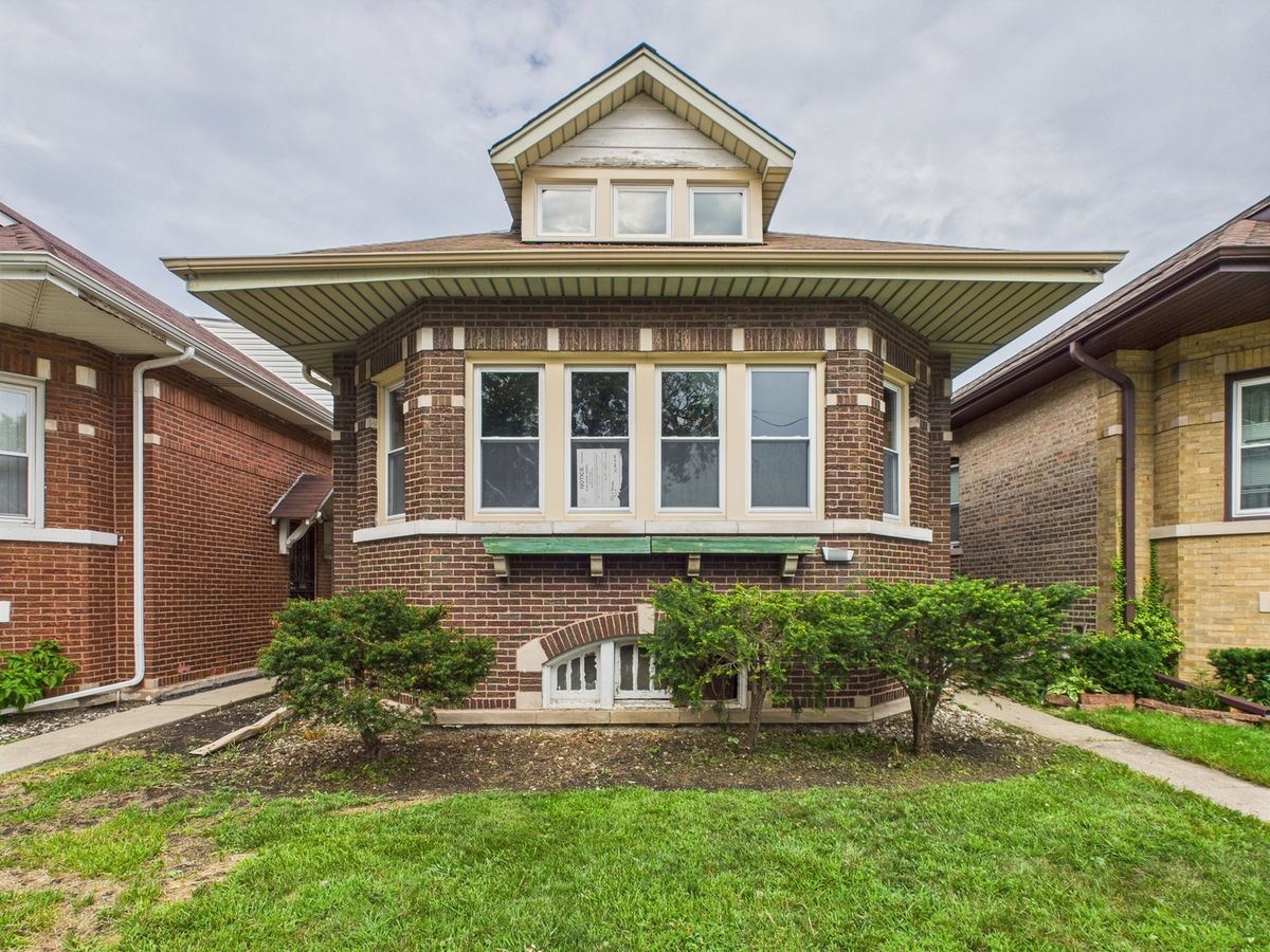 9331 Racine Avenue, Chicago, IL 60620