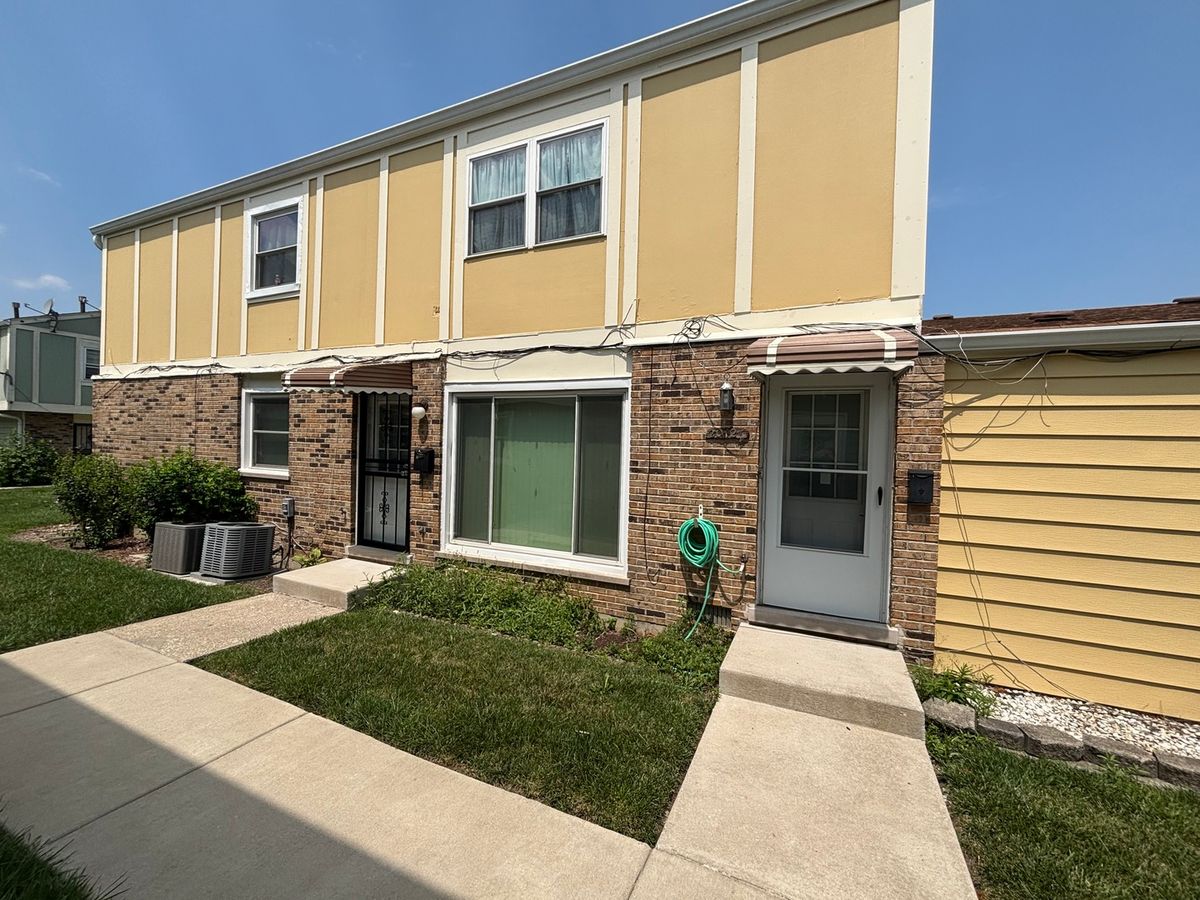 20124 Oak Lane, Lynwood, IL 60411