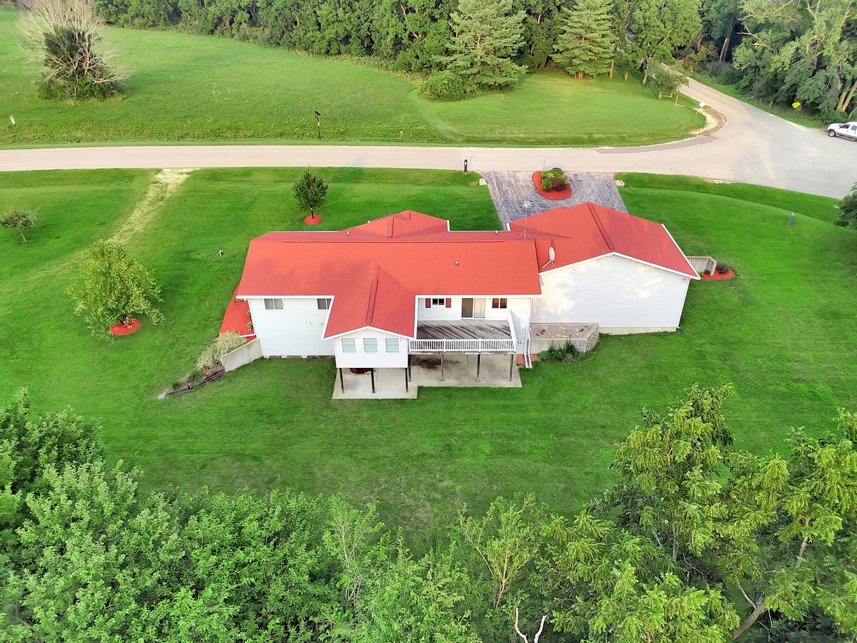 24-134 Hidden Ranch Drive, Lanark, IL 61046