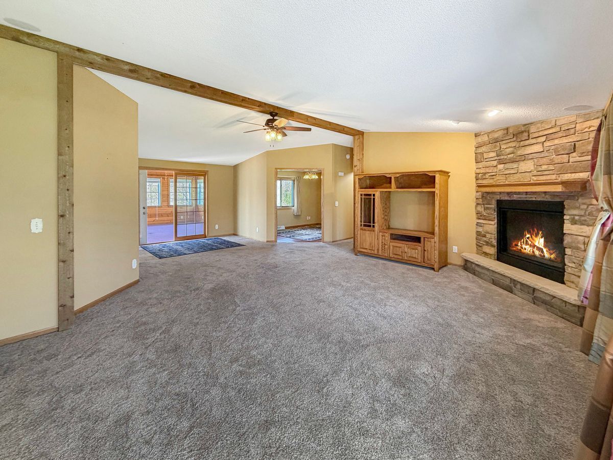 24-134 Hidden Ranch Drive, Lanark, IL 61046