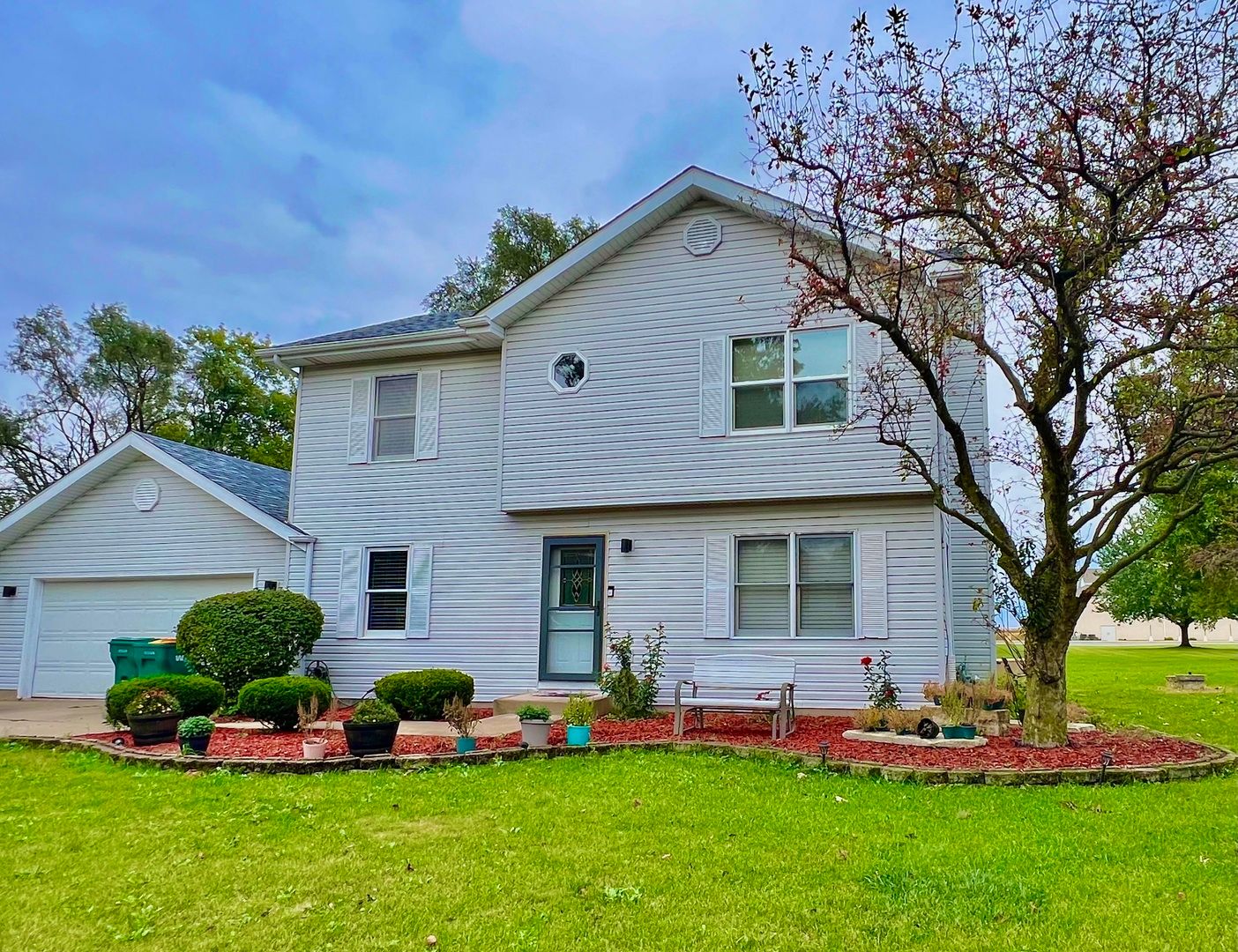 810 Peale Street — Joliet, IL 60433