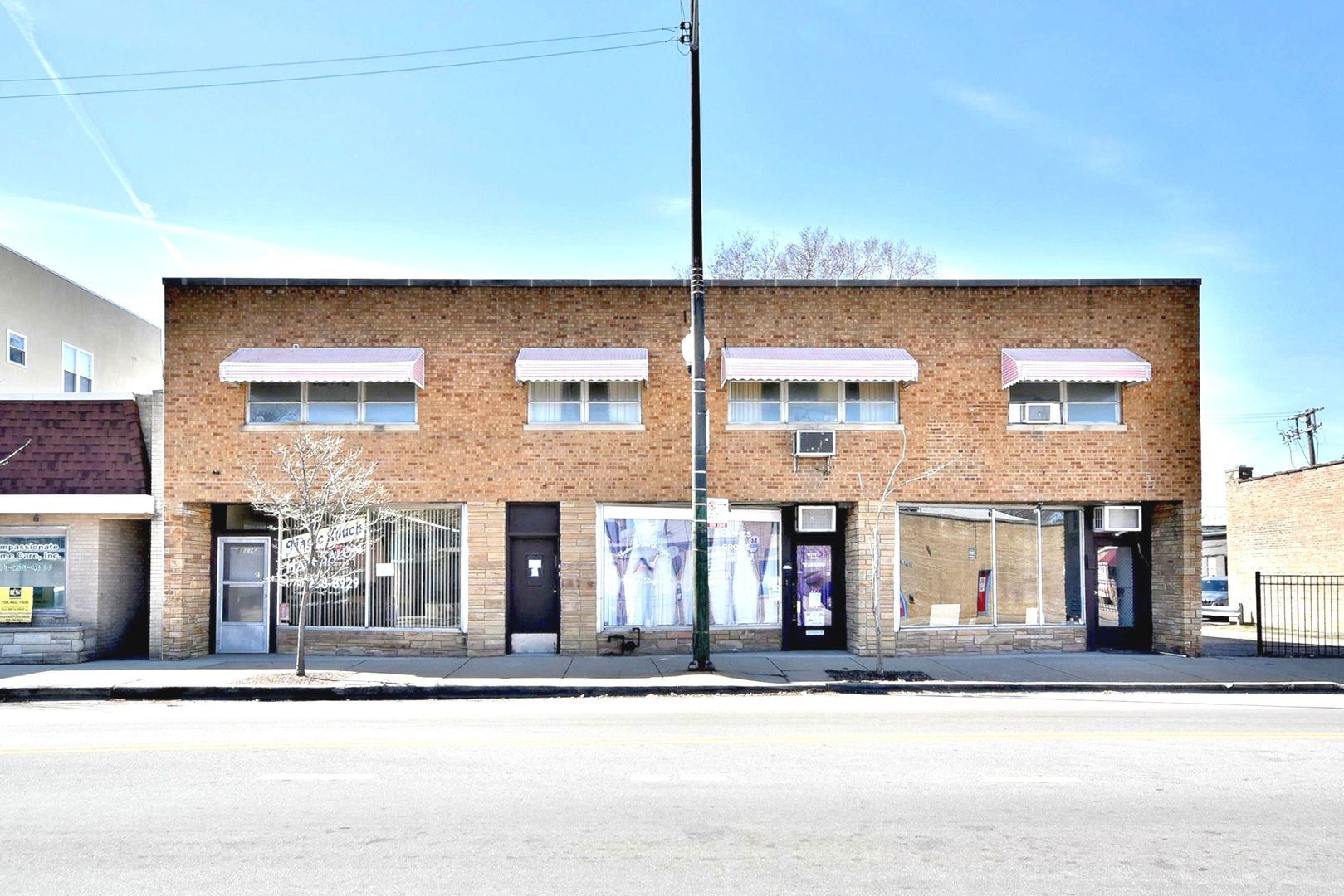 11114 S KEDZIE Avenue — Chicago, IL 60655