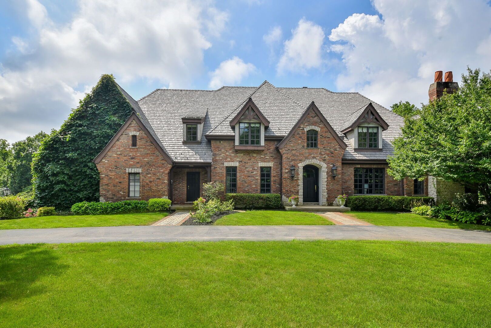 34W791 Army Trail Road — Wayne, IL 60184